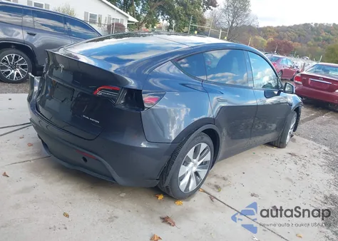 2024 Tesla Model Y Long Range Dual Motor All-Wheel Drive from USA, damaged, VIN 7SAYGDEE2RA280447